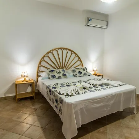 Le Di Aurora Lampedusa